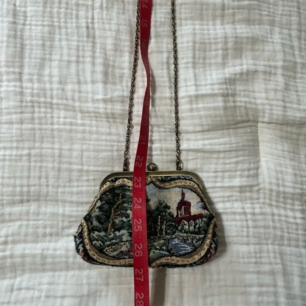 Carlo Fellini Vintage Tapestry Beaded Kiss Lock Purse Bag crossbody